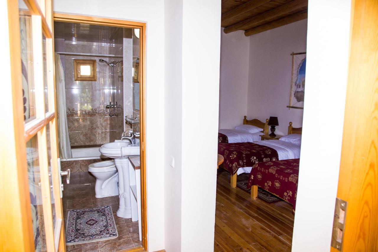 Hovli Poyon Hotel Buxoro Ngoại thất bức ảnh