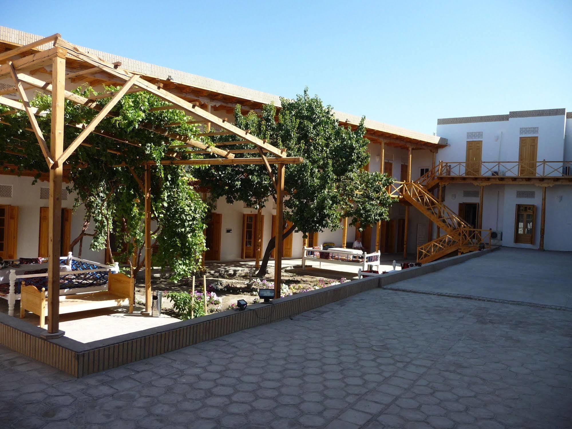 Hovli Poyon Hotel Buxoro Ngoại thất bức ảnh