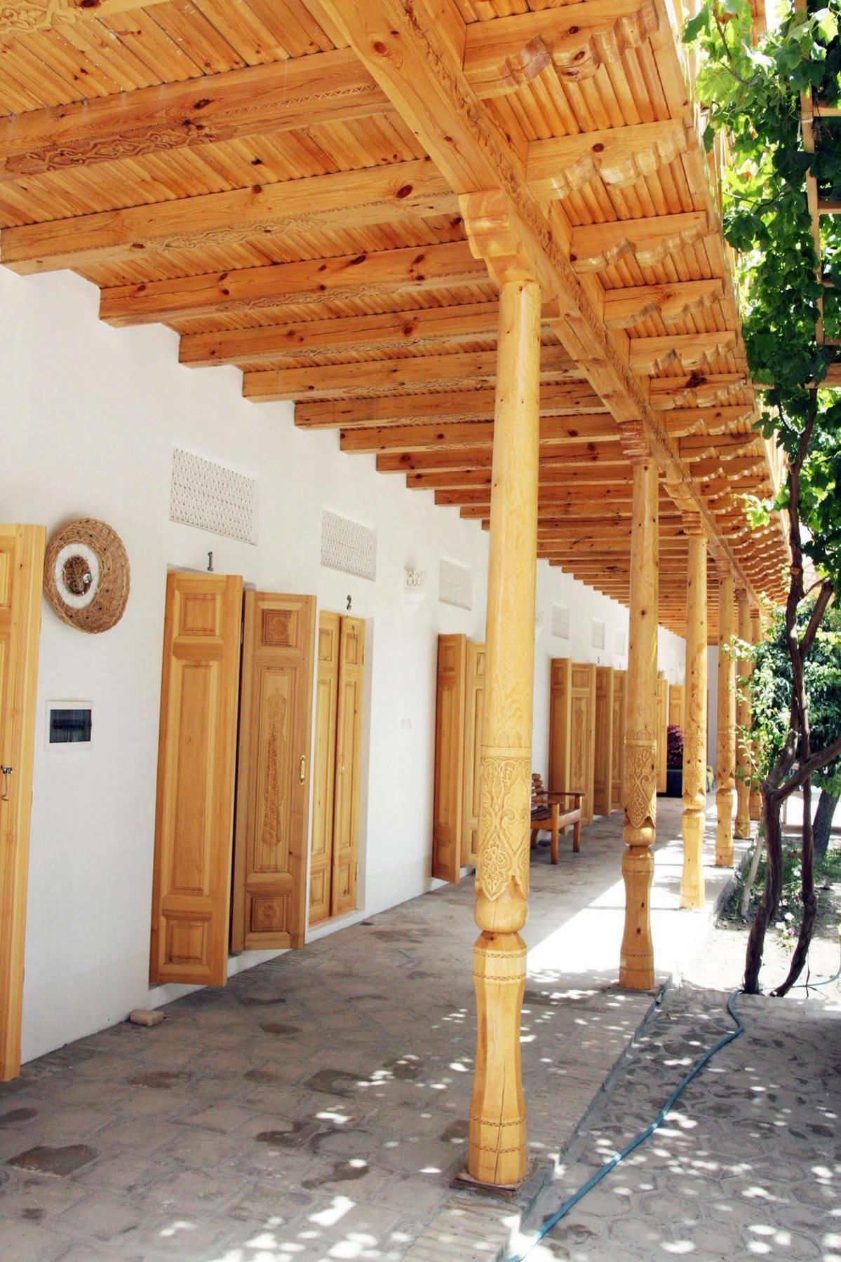 Hovli Poyon Hotel Buxoro Ngoại thất bức ảnh